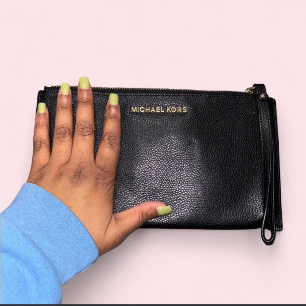 Michael Kors Black Pebbled Wristlet